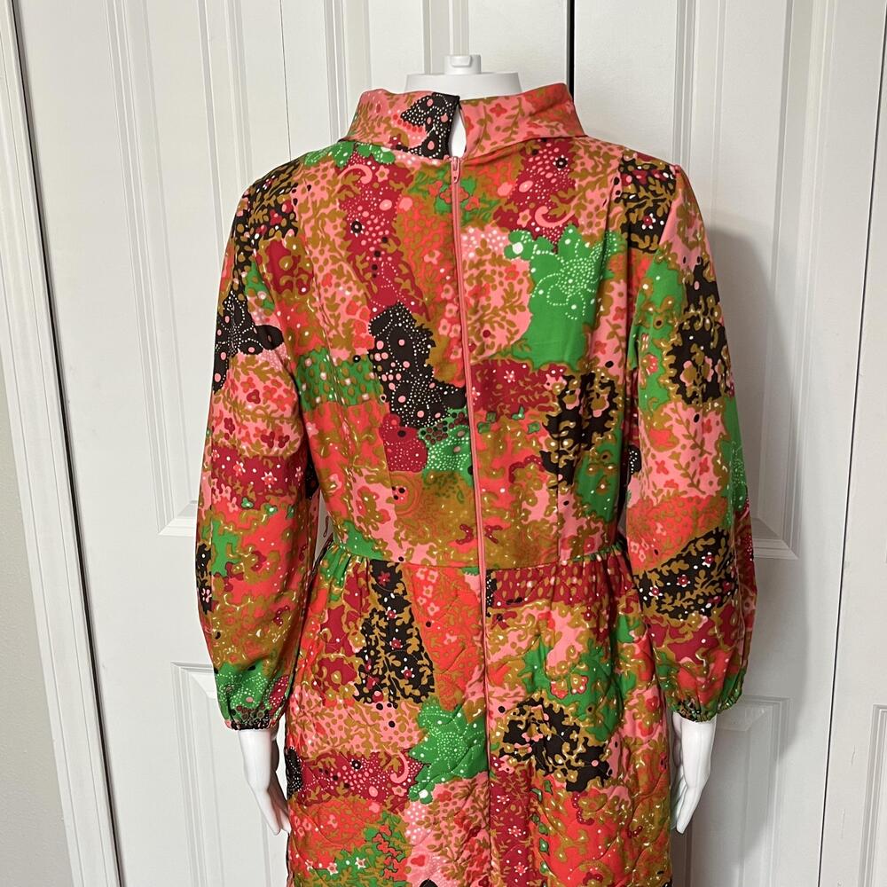 Vintage Sears House Dress At Home Wear USA Quilted Floral Maxi Mock Neck 60s 70s - Picture 8 of 16